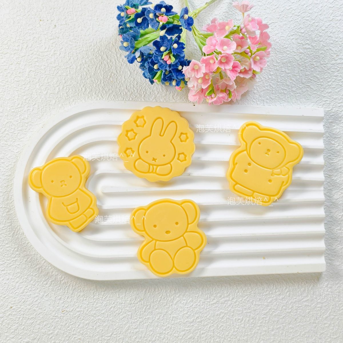Molde de Biscoito 3D Fofo com  - Kitchen Appliances On Sale avaliação e preço